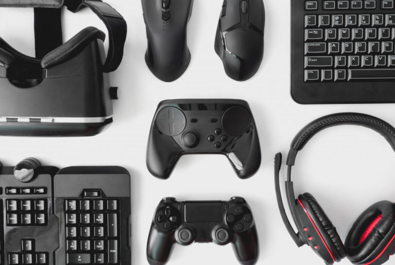 different kinds of gaming peripherals